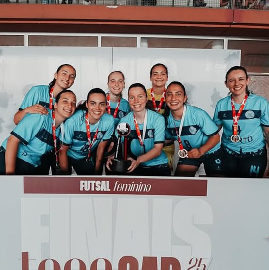 EQUIPAS FEMININAS DE FUTSAL E ANDEBOL DA ESE P.PORTO VENCEM A TAÇA DOS CAMPEONATOS ACADÉMICOS DO PORTO