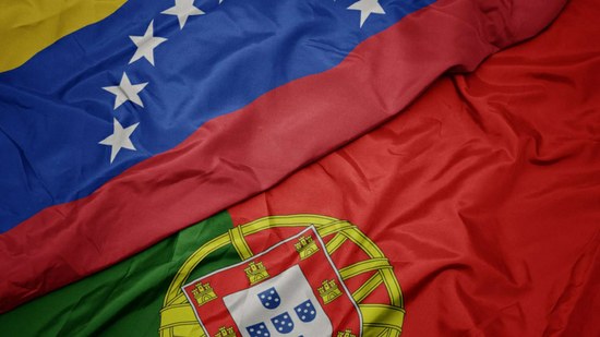 Mário Cruz (inED) esteve em Caracas, Venezuela, a falar sobre a diversidade do português